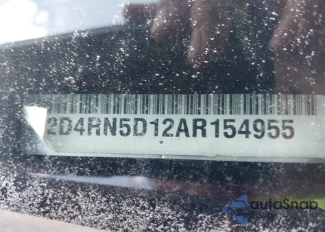 2010 Dodge Grand Caravan Sxt z USA, uszkodzony, nr VIN 2D4RN5D12AR154955